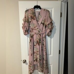 Floral Midi Wrap Dress in Pink